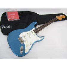 Guitare électrique Fender FSR Traditional II fin des années 60 Stratocaster...