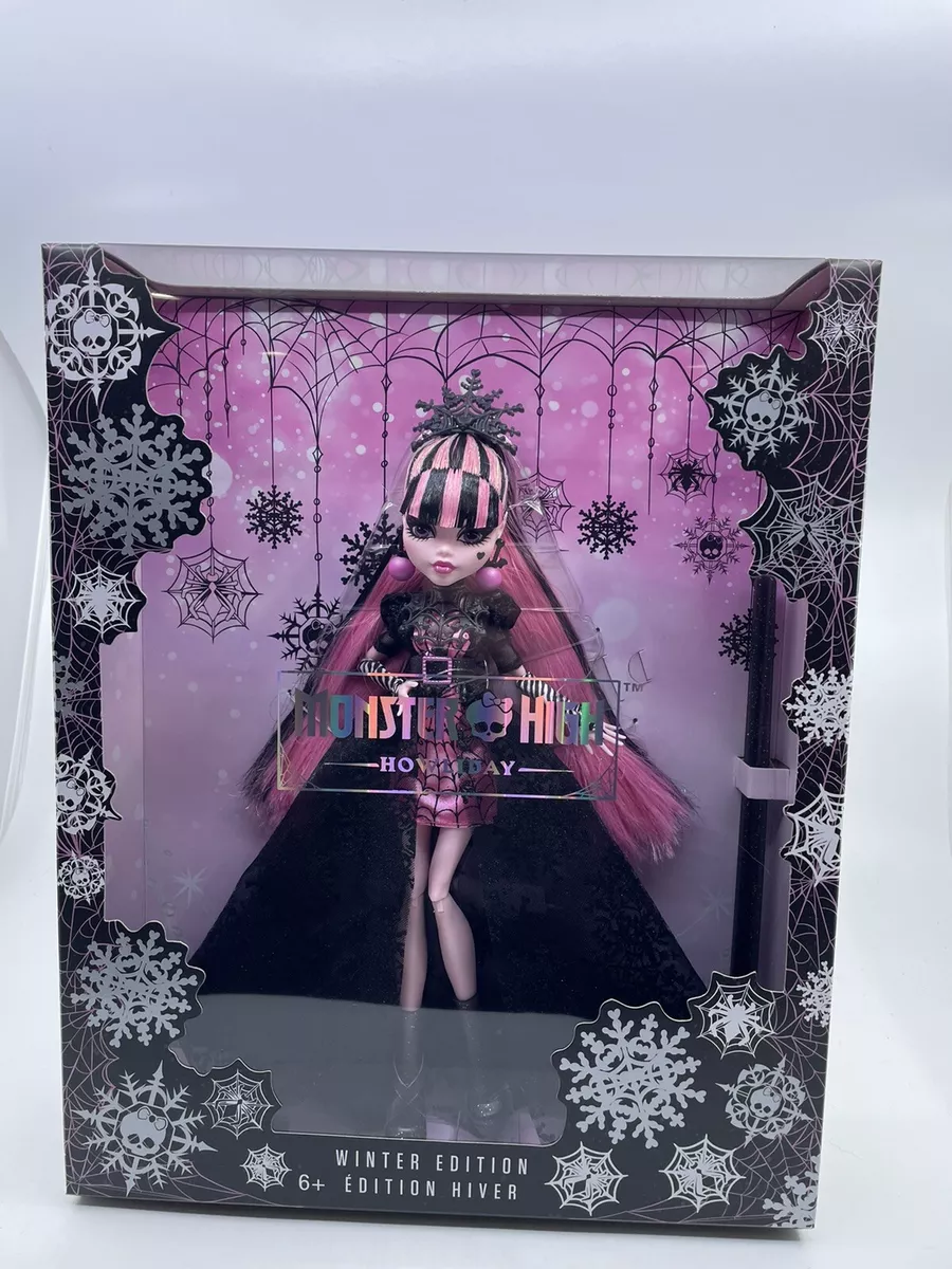 Monster High Howliday Draculaura Doll Winter Edition 2022 Mattel HKX67