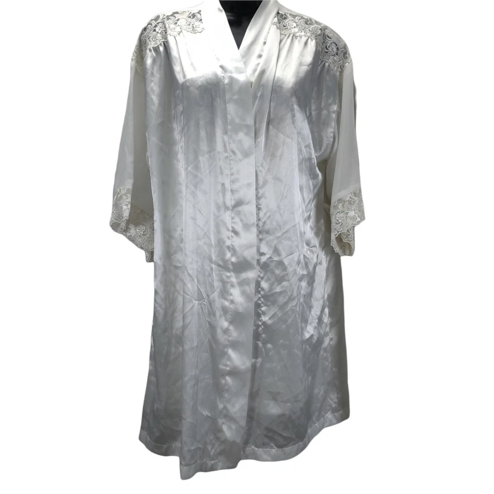 Vintage 90s Maidenform Short Nightgown Robe Set Size S White Lace Satin Beaded - Image 2 of 4
