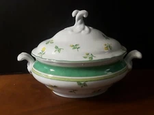 Wedgwood Summer Dream Collection Verde Green White Covered Casserole Dish 