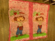 Strawberry Shortcake sleeping bag GUC