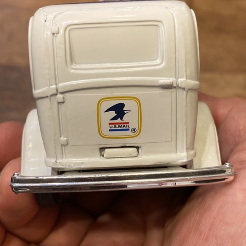 1989 ERTL 1932 Ford US Mail Panel Truck Bank, New - Picture 8 of 12