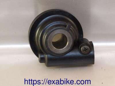 repose-pied avant droit pour Suzuki GS 500 de 2001 a 2007
