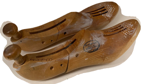 Wood Shoe Tree Forms Stanton-Tree McNichol & Taylor Sz 8AA Gimbel Bros NY - Picture 3 of 4