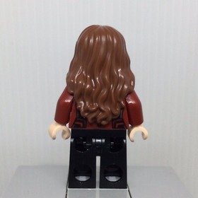 LEGO Marvel sh256 Scarlet Witch Minifigure No Skirt 76051
