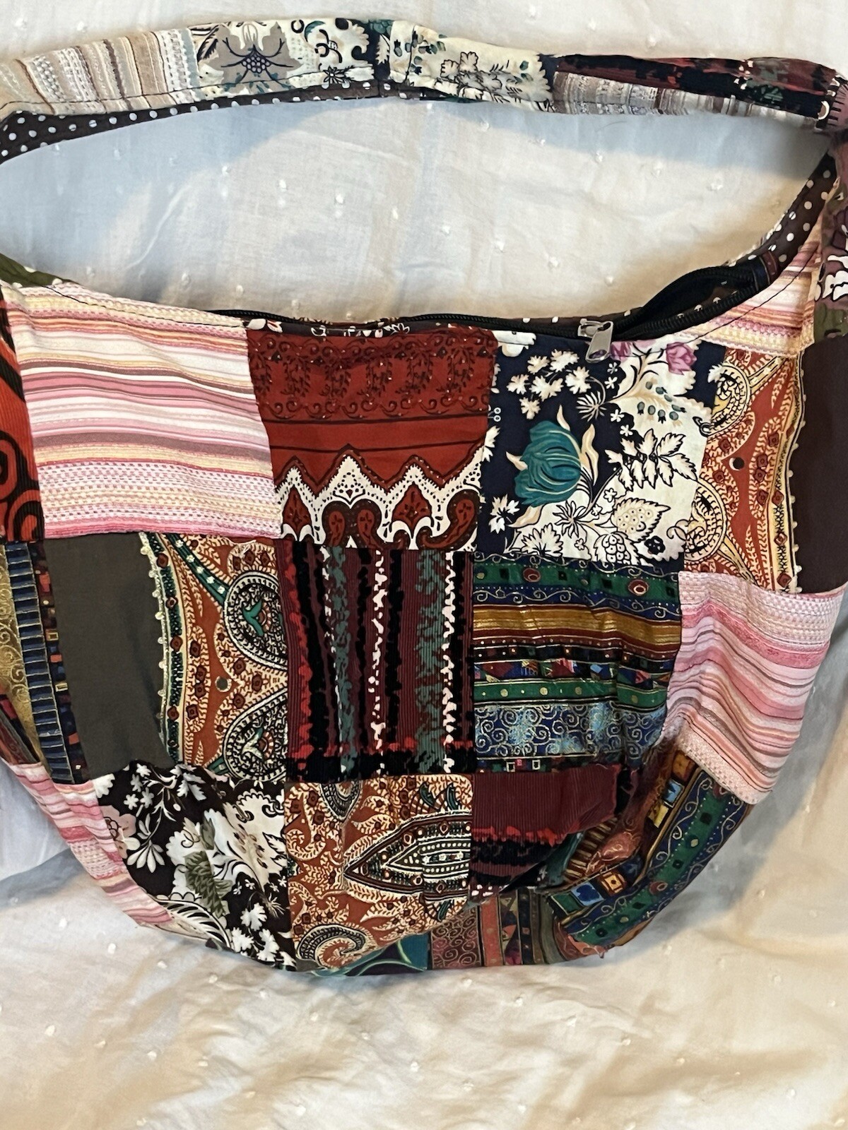 Vintage Women’s Hobo Patch Purse For Free Spirited  Type Very Boho Hippy