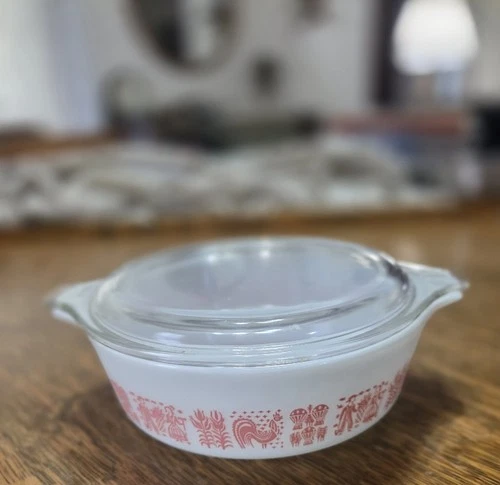 PYREX Pink Amish Butterprint #471 with LID 1 Pint Casserole Dish Vintage & RARE!