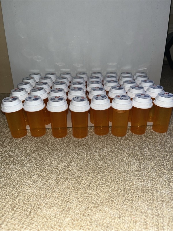 Lot of 40 Plastic RX Pill Prescription Medicine Bottles For Crafts or Storage