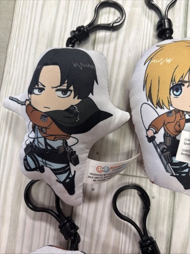 6 Mini Attack On Titan Plush Pillow Clips Good Smile Connect 4” Tall - Bild 5 von 7
