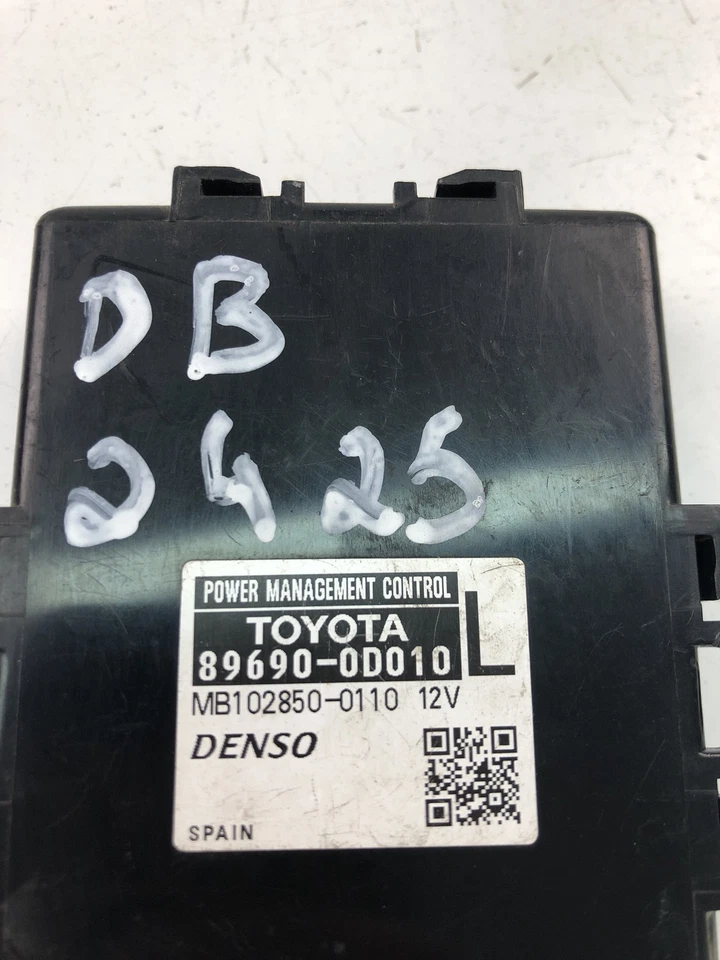 Centralina TOYOTA YARIS P9 89690-0D010 27349720 - Immagine 4 di 4