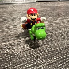 Vintage 1992 Nintendo Mario Riding Yoshi Keychain PVC Figure 2” Super Mario Bros