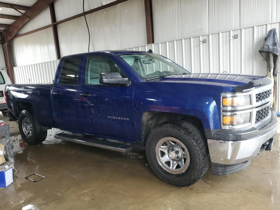 Used Front Left Door Assembly Front fits: 2014 Chevrolet Silverado 1500 pickup F - Изображение 4 из 4
