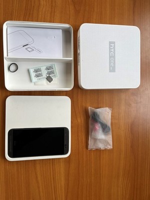 HTC One M9 , 32 GB - Gunmetal Grey