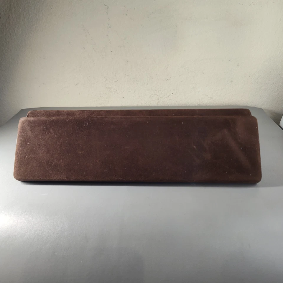 Винтажная коричневая бархатная коробка для часов Baume & Mercier (без часов) - Изображение 3 из 4