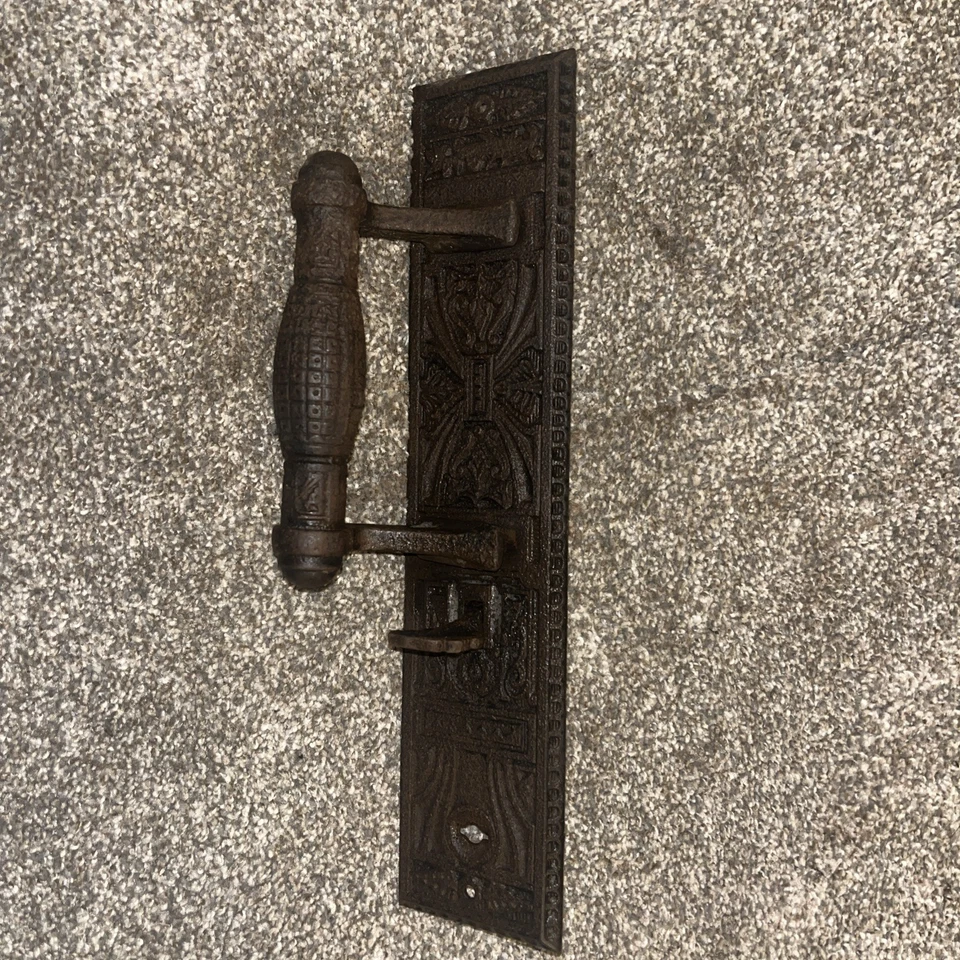 Antique 12 in. Cast Iron Thumb Latch Aesthetic Door Pull - Image 2 of 4