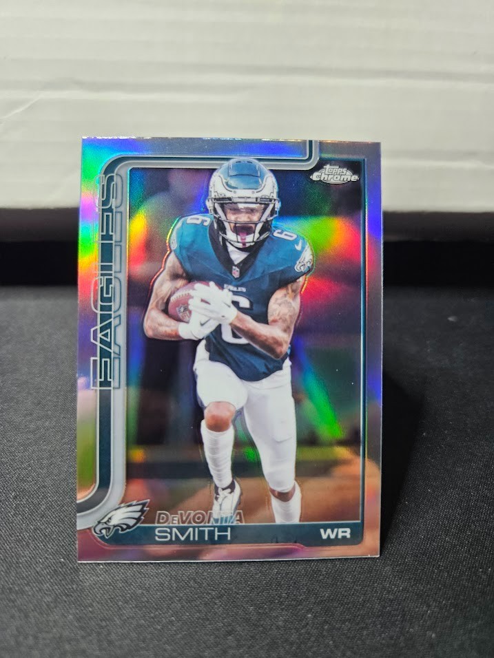 2025 Topps Chrome DeVonta Smith Refractor #244 Philadelphia Eagles