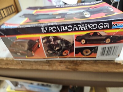 Vintage Monogram 1987 Pontiac Firebird GTA Model Kit #2743 for