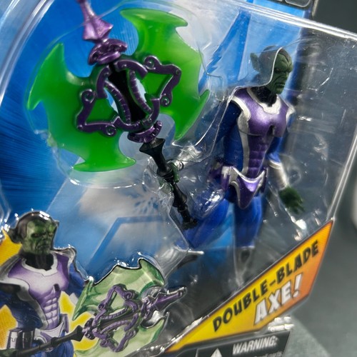 Figura de acción Marvel Avengers Double Blade Axe Skrull Soldier 3,75 2011 Hasbro - Imagen 4 de 12