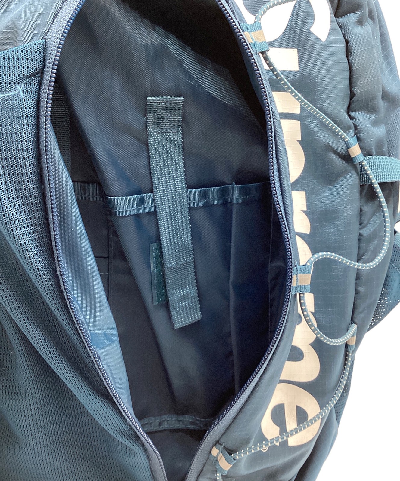 SUPREME 17SS CODURA Backpack - image 7