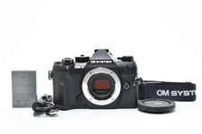 OLYMPUS OM-5 mk II OM SYSTEM Digital Mirrorless Camera 1131 shot Exc   A