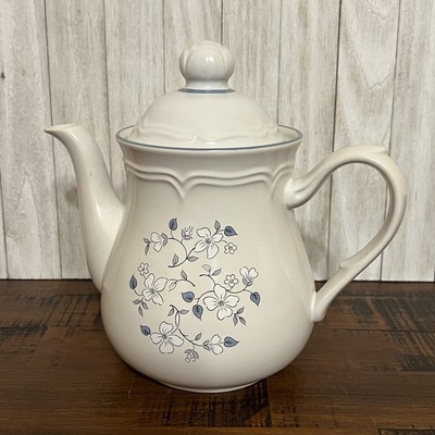 Vintage - The Covington Edition Stoneware Teapot White Blue Floral - Japan 8.5''