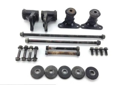 98 KAWASAKI VOYAGER XII OEM FRONT ENGINE MOUNT SET 32029-1445 MK25