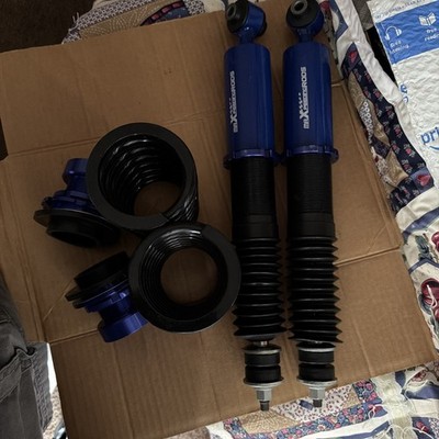 MaXpeedingrods Coilovers Suspension Lowering Kit For Ford Mustang 2005-2014