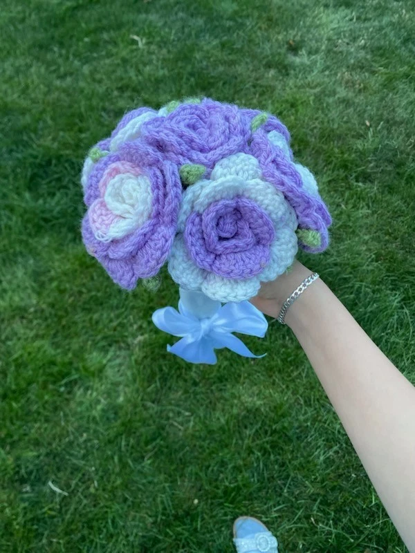 Ramo de flores de ganchillo (hecho por encargo) Foto 4 de 4