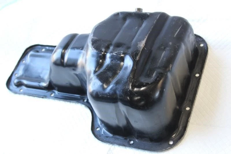 2000 TOYOTA MR2 ENGINE MOTOR OIL PAN Foto 3 de 4