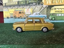 Fiat 1100 R Sedan - MEBETOYS - 1/43
