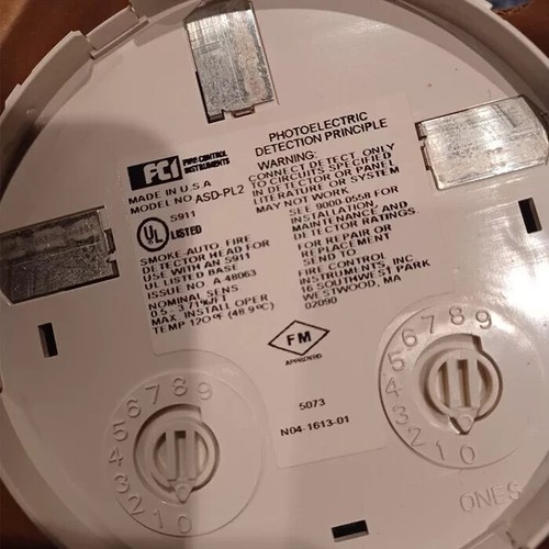 NIB! Gamewell FCI ASD-PL2 Photoelectric Smoke Detector Fast Shipping - Picture 2 of 4