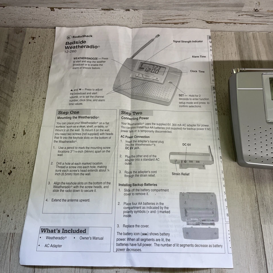 RADIO SHACK BEDSIDE NOAA WEATHER ALERT RADIO LCD CLOCK W/ SNOOZE 12-260 + Manual - Image 3 of 4