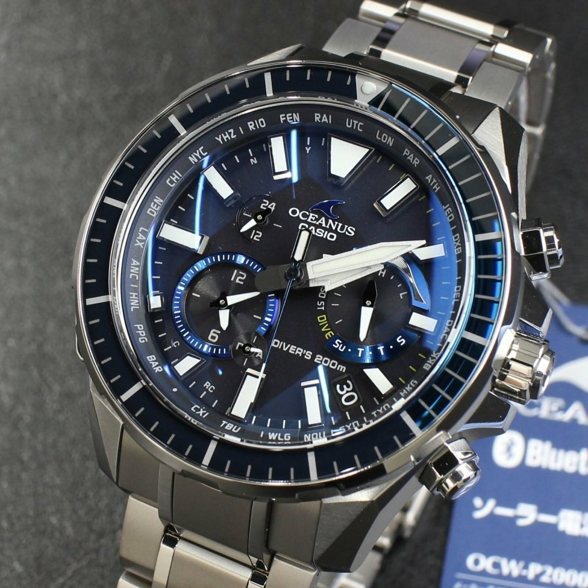 Casio Oceanus OCW-P2000-1AJF Cachalot Diver 200m Titanium Casio Oceanus OCW-P2000-1AJF Cachalot Diver 200m Titanium