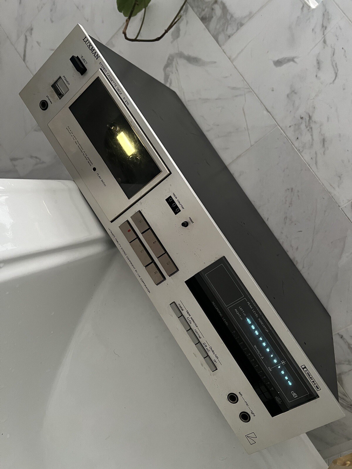 Luxman K-210 vintage audio equipment - eBay listing photo 3