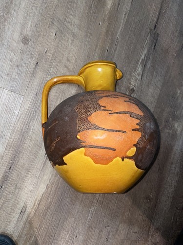 VINTAGE ROYAL HAEGER EARTH WRAP LIGHT BROWN CERAMIC PITCHER - Picture 9 of 11