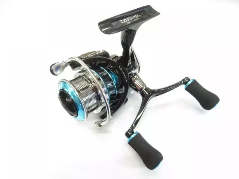 Daiwa 16 Emeraldas 2508PE-H-DH Spinning Reel Fishing Reel used