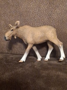 Schleich Female MOOSE Figure - 2009