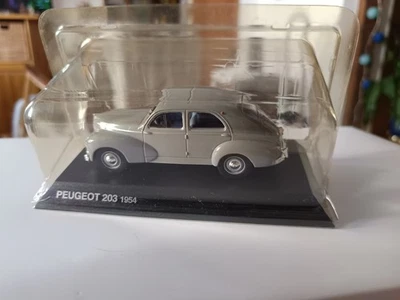1/43 PEUGEOT 203 BERLINE 1954 SOUS COQUE - Photo 1/4