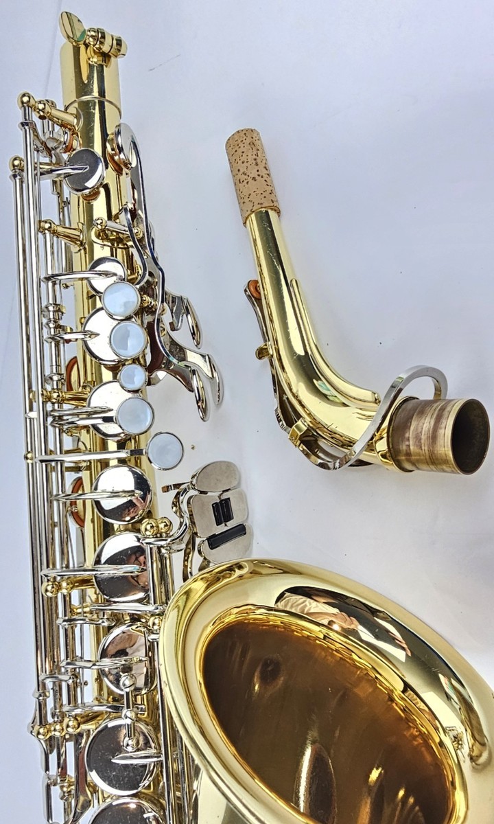 Yamaha YAS-23 Alto Saxophone - Plays Beautifully - Just Serviced