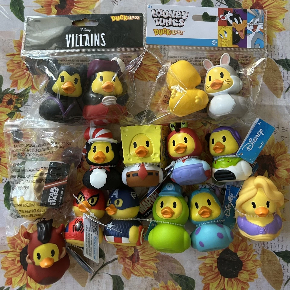 Menge 15 Disney/Marvel Duckalooz Gummienten - versiegelt und/oder mit Etikett - Bild 1 von 1