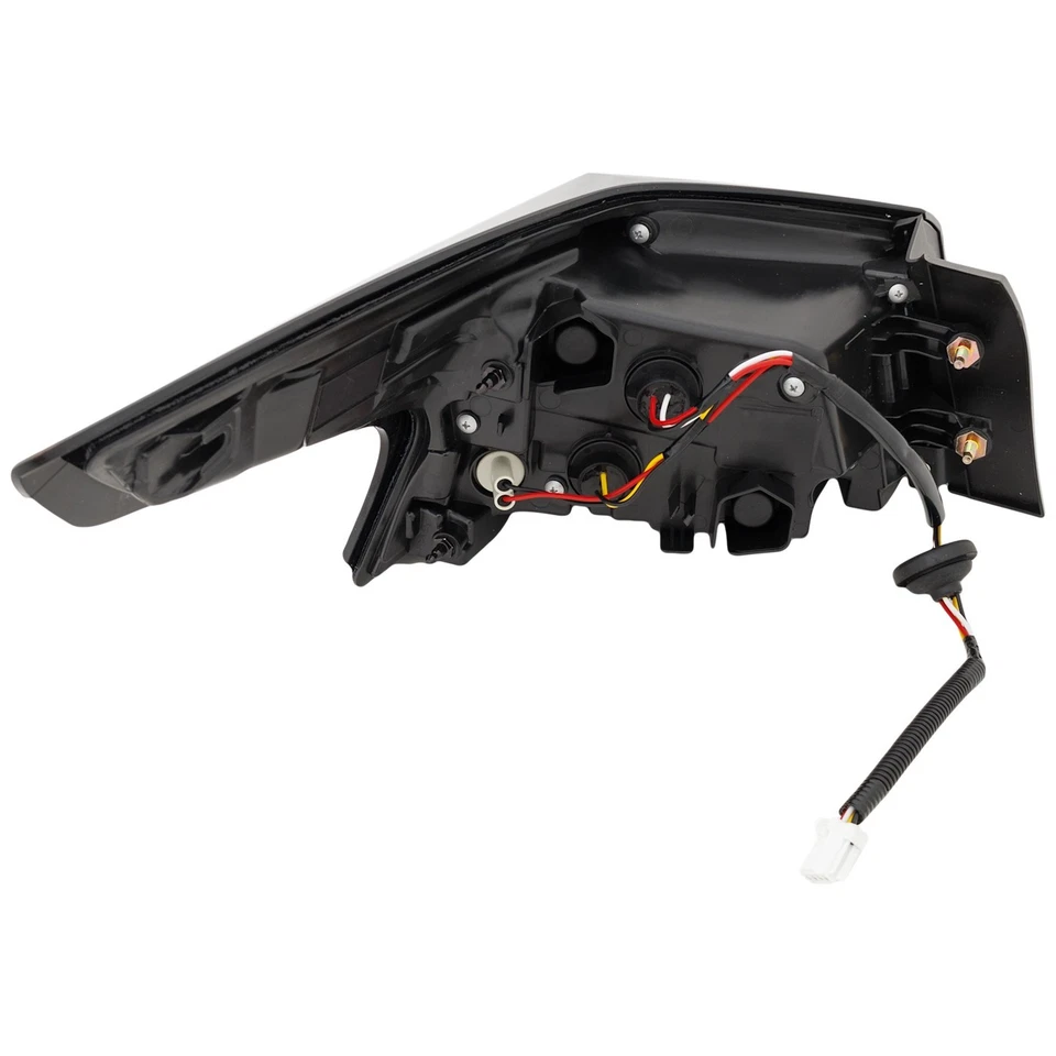 Luz trasera Luz trasera Luz trasera Luz de freno Pasajero Lado derecho 265506CA1B Foto 2 de 4