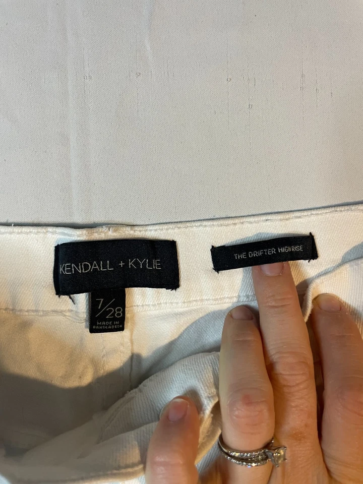 Pantalones Cortos de Jean Kendall + Kylie The Drifter para Mujer Talla 7/28 Blanco Denim Tiro Alto Foto 3 de 4