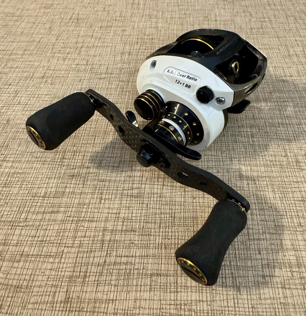 baitcaster vs spinning reel salmon Spinning Reels vs. Baitcasters: Which Reel Is Best For Inshore Fishing?
