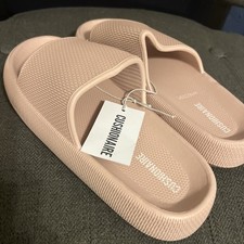 11 US Women CUSHIONAIRE Slippers Feather Pink Rose Slides