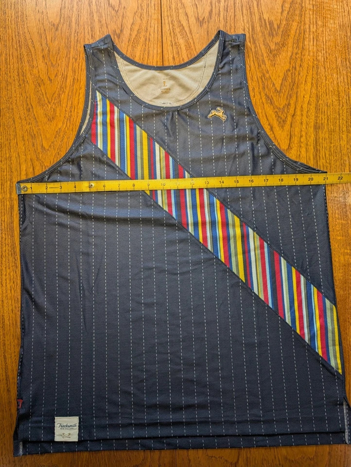 Tracksmith Van Cortlandt Men's Singlet Vest Size Large - Image 4 of 4