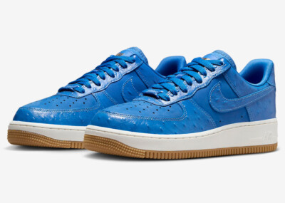 Nike Air Force 1 Low 07 LX Blue Ostrich Sneaker Schuhe 40 US 8.5 DZ2708-400 Blau