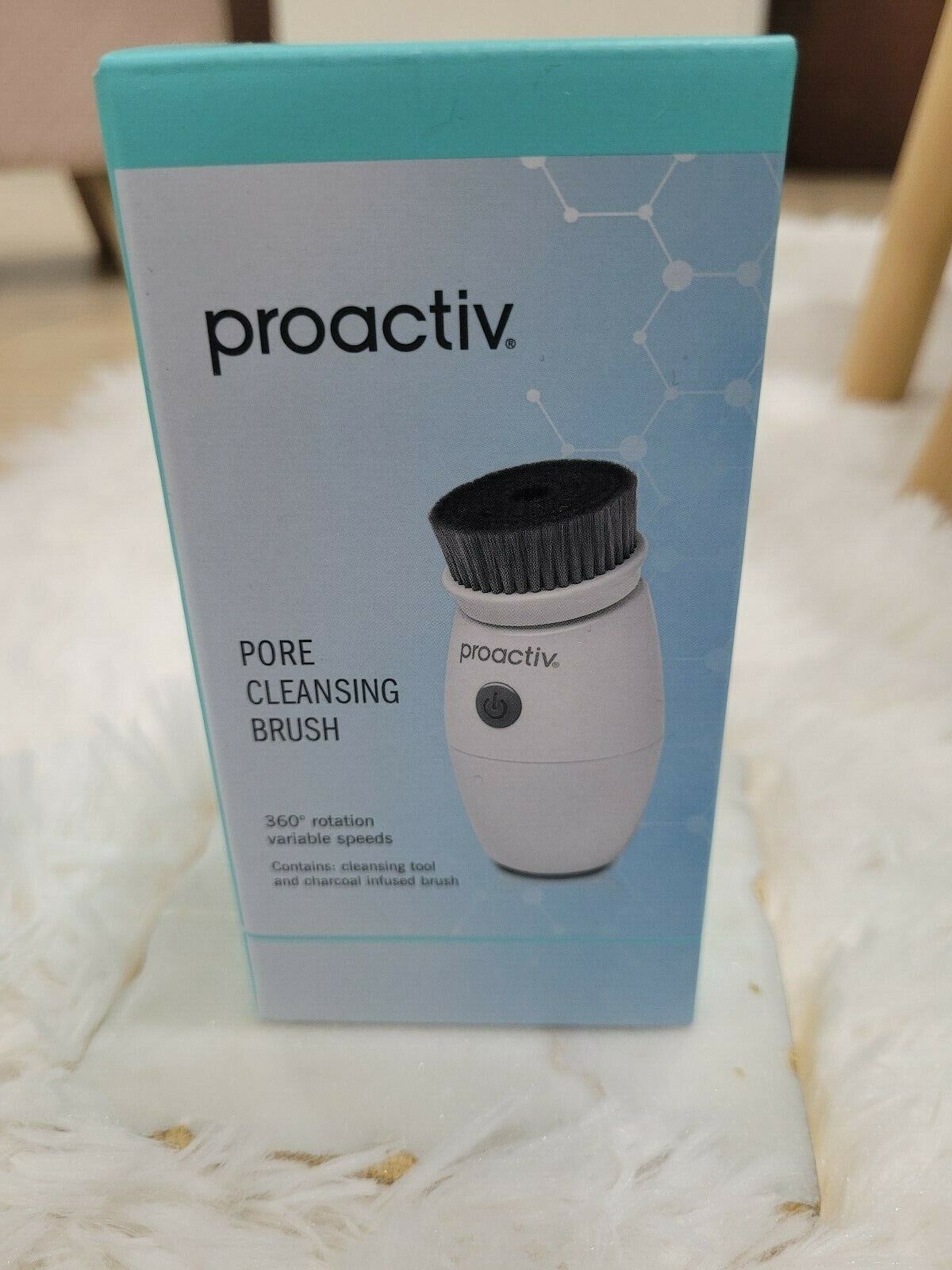 Proactiv pore cleansing brush 360 rotation variable speeds. FREE SHIPPING.