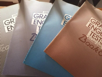 LOT 4 Bände graded english tests, 1,5,6 e teachers book 1981