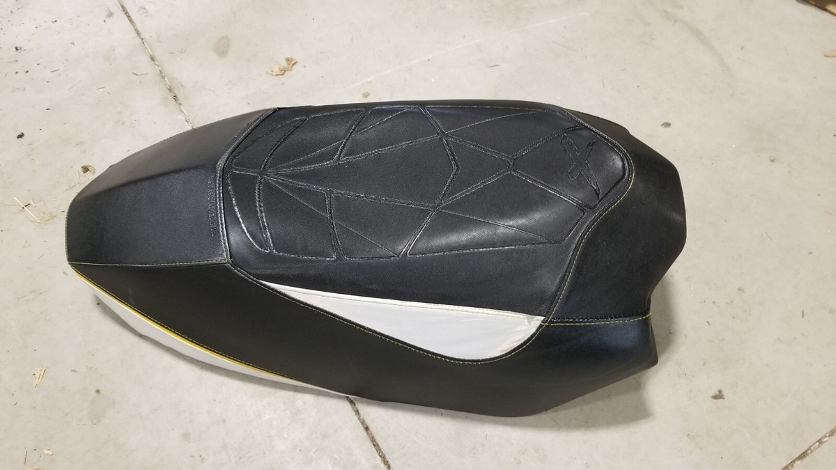 2016 Skidoo X MXZ REV XS Seat Base Trunk GSX 600 800 Etec Renegade