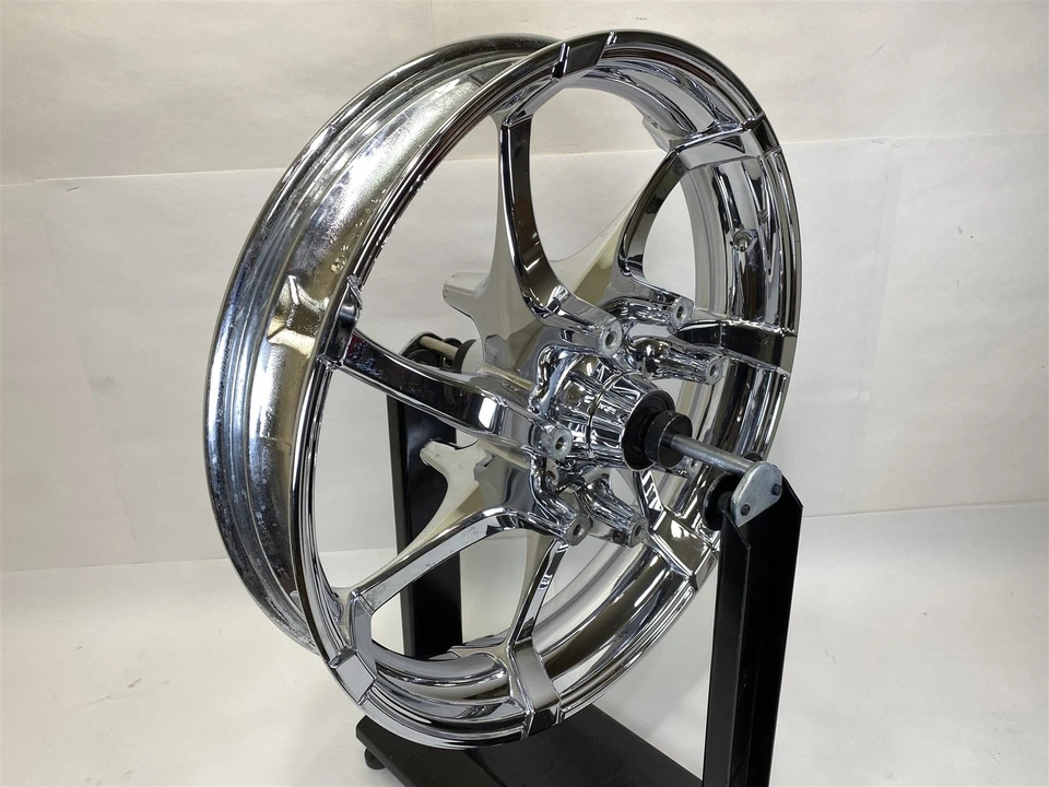  Harley-Davidson Road King CVO 2013 ruedas agitador cromo ¡Bonito! 19X3.5 18X5  Foto 2 de 4